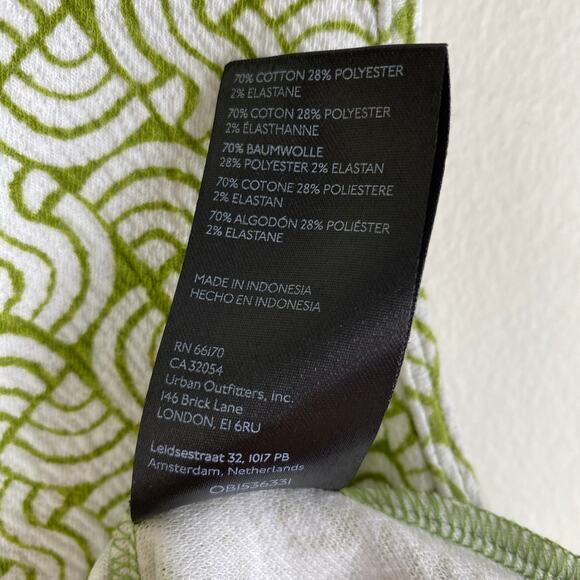 Maeve Structured Mock Neck Top Size M Green Motif Geometric Mod Anthropologie - Picture 13 of 14